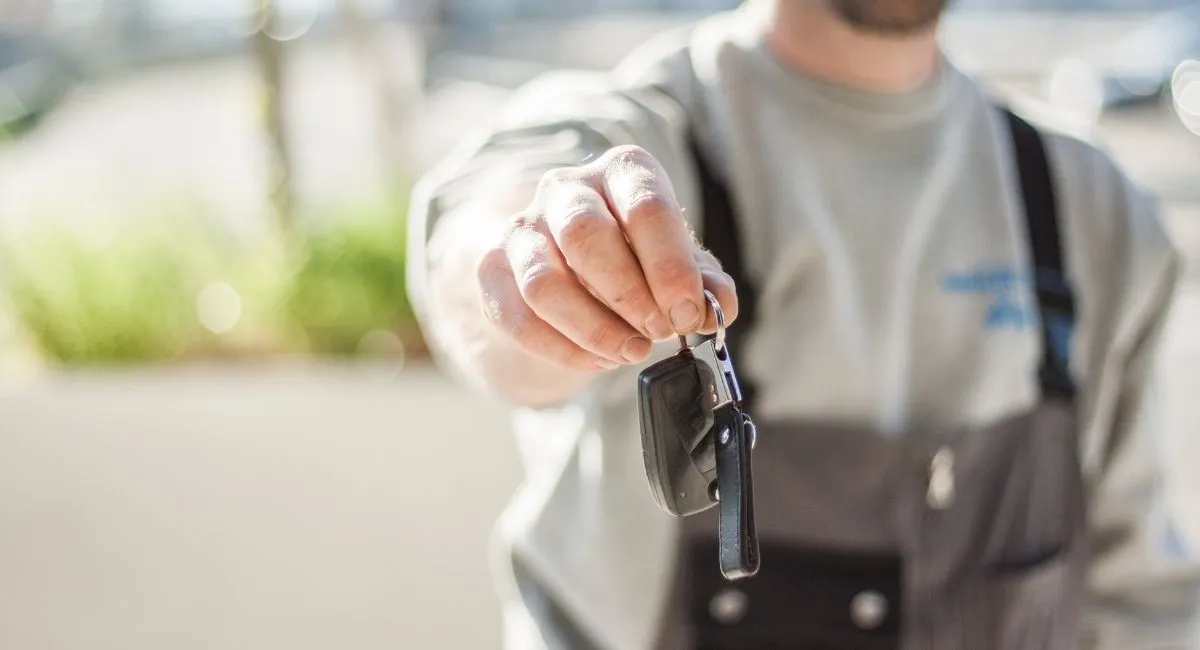 ¿Mi seguro de auto me cubre en caso de robo?