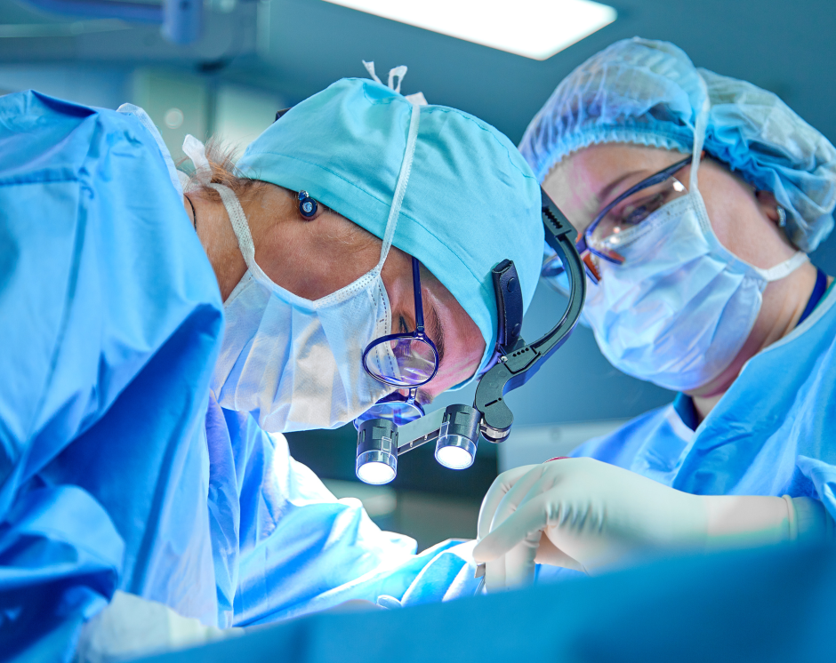¿El seguro de gastos médicos cubre cirugías?