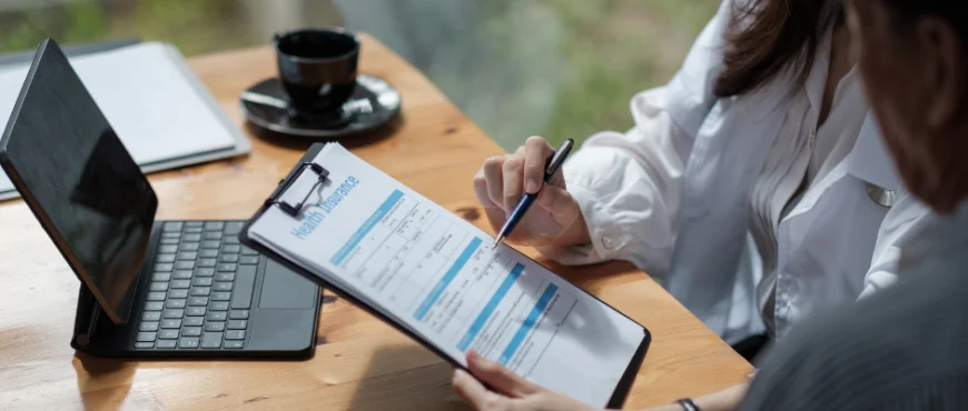 Seguro de vida con ahorro vs. plan de retiro: ¿qué conviene más?